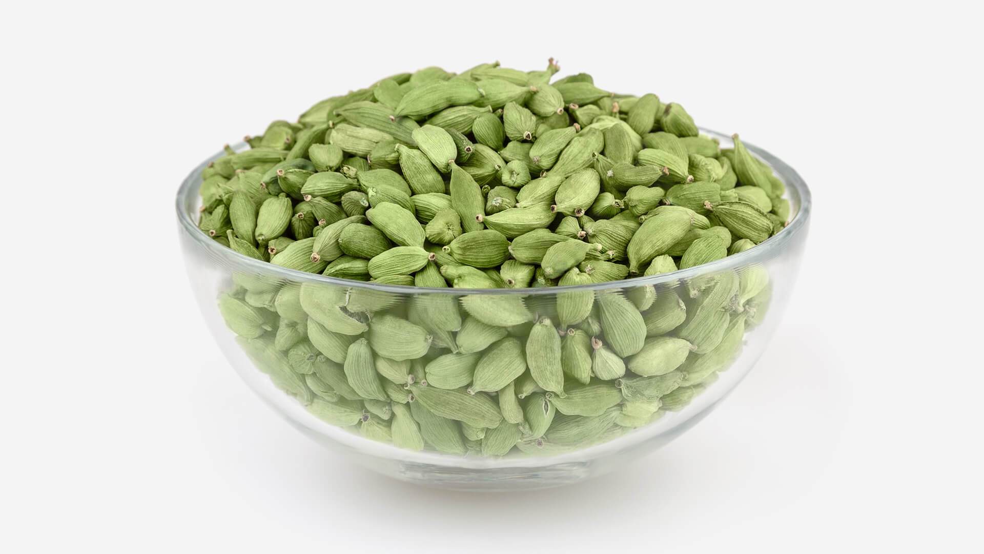 The full cardamom